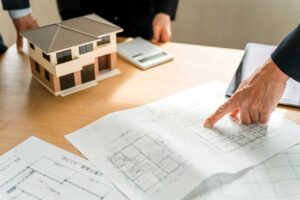 Custom Home Builder photo from Adobe Stock